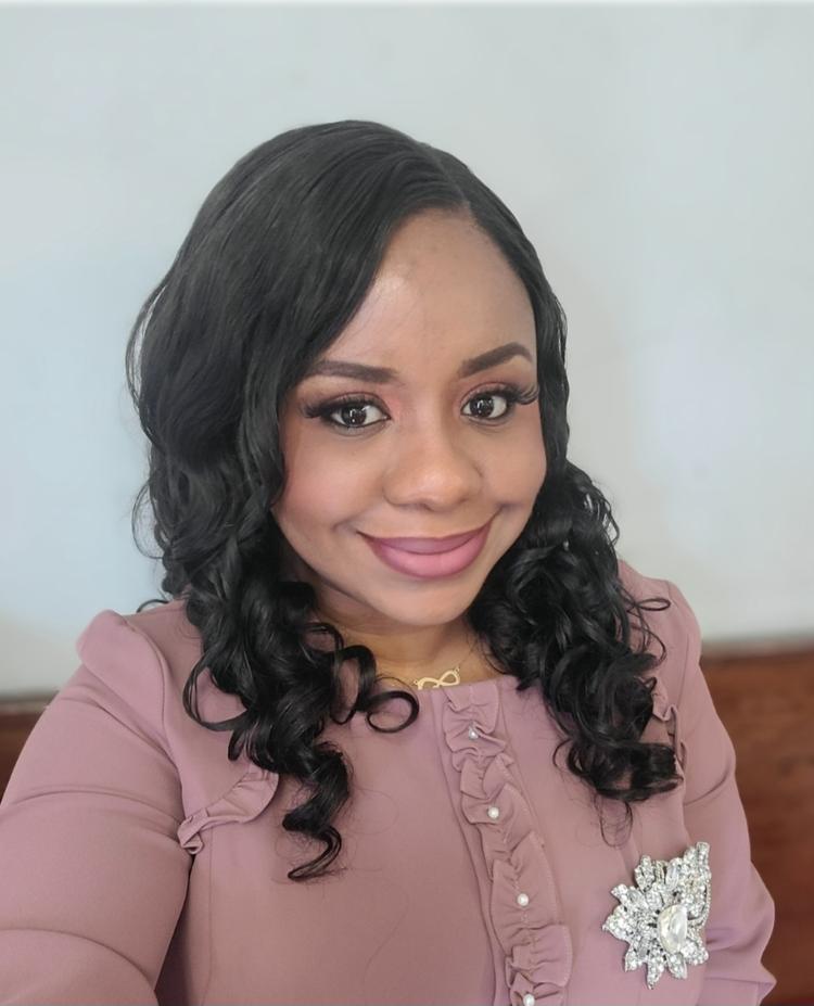 Chioma-Momife's avatar