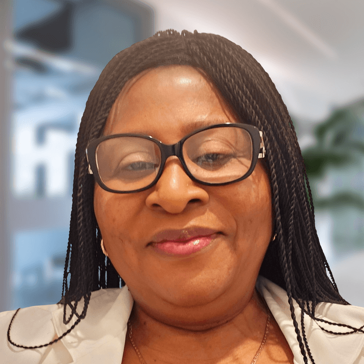Olayinka-Osinloye's avatar
