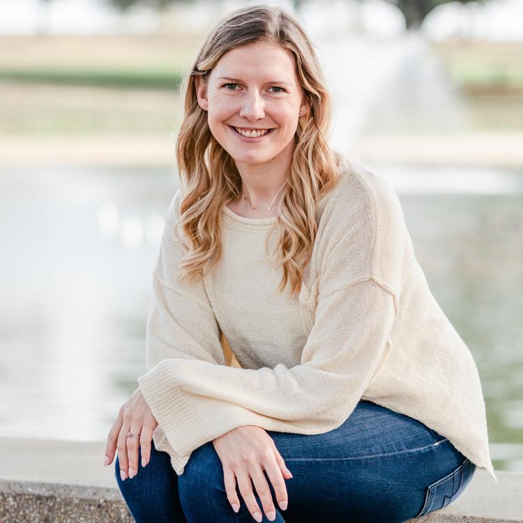 Caitlin-Hill's avatar