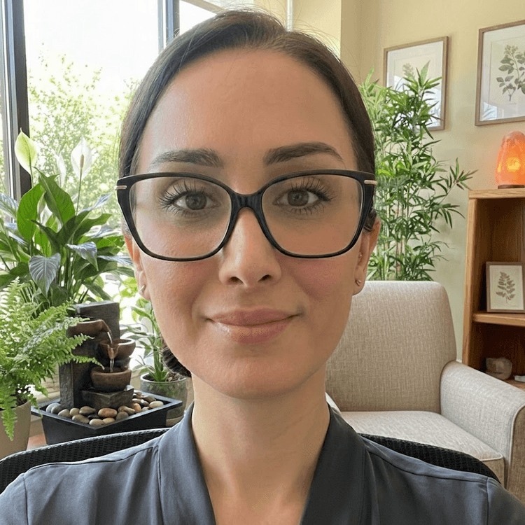 Anahita-Shahbazi's avatar